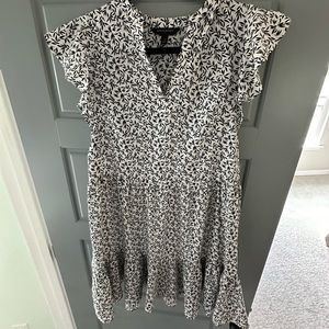 Banana republic black-and-white dress